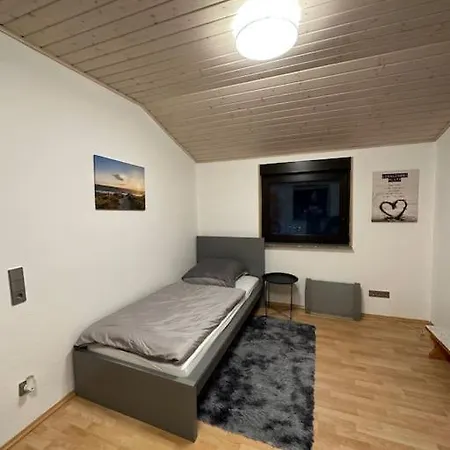 Haus Fuer Monteure & Arbeiter/heppenheim Hang Apartment *